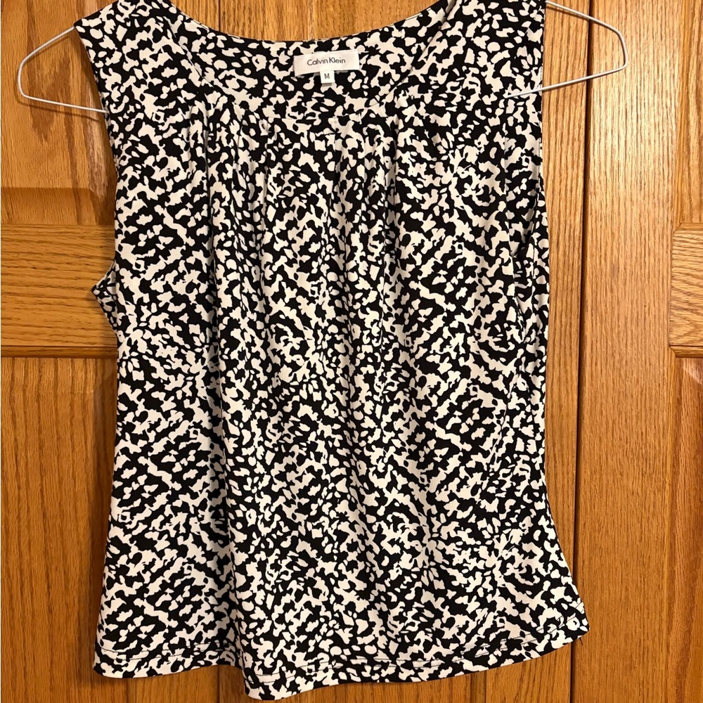 Calvin Klein Black and White Pleated Sleeveless Blouse
